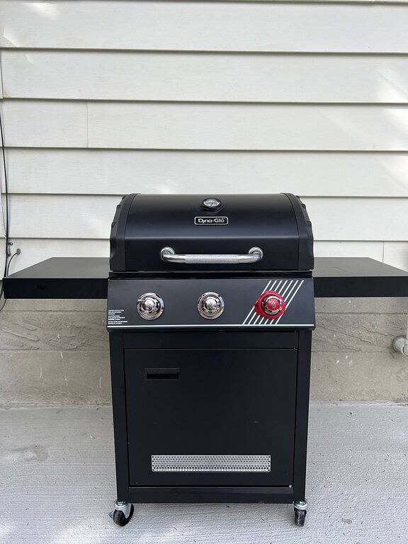 Luxurious 3 Br Home in Central Calgary b/W Airport & Downtown in Calgary, Kanadische Rocky Mountains