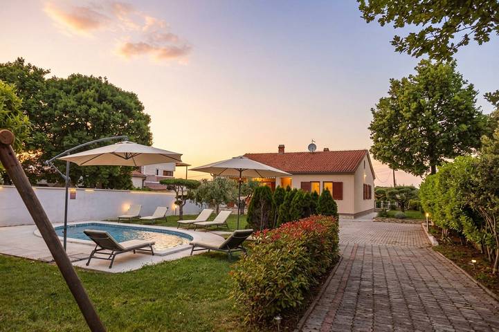 Villa für 7 Personen mit Pool in Marčana, Südküste Istrien