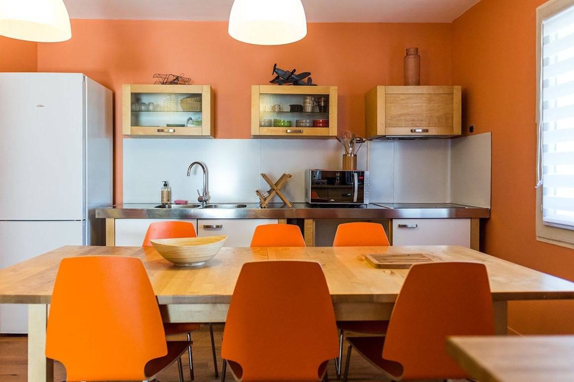 Chambres d'hôtes Escale Villa - Chambre Olive in Marignane, Côte méditerranéenne (France)