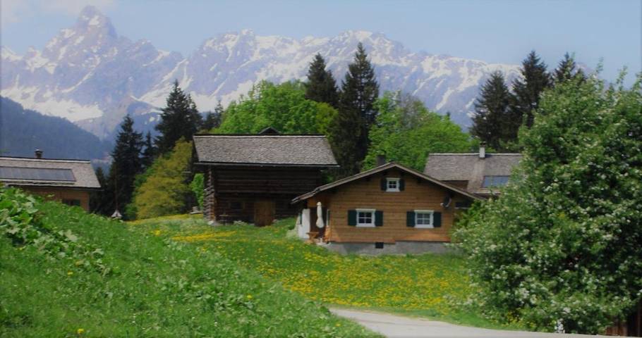 Ferienhaus für 4 Personen, mit Garten und Ausblick