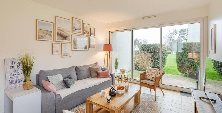 Gîte pour 4 personnes, avec jardin dans Plage de Pen-Guen