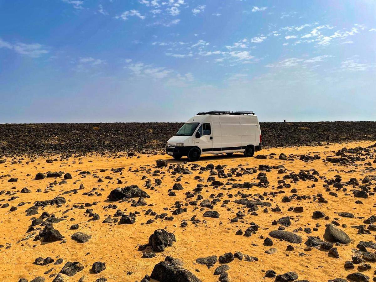 Furgoneta Camper La Gomera 1 in Playa de La Cueva (San Sebastián de la Gomera), La Gomera