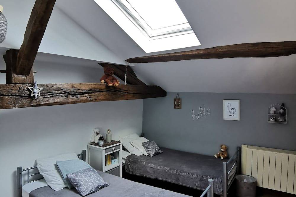 Les Gites de la Roche Élie - Chez Léonie & Théophile in Rom, Région de Niort