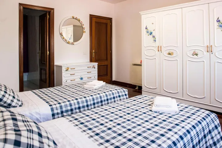 Casa de vacaciones para 8 personas, con terraza y vistas - 1