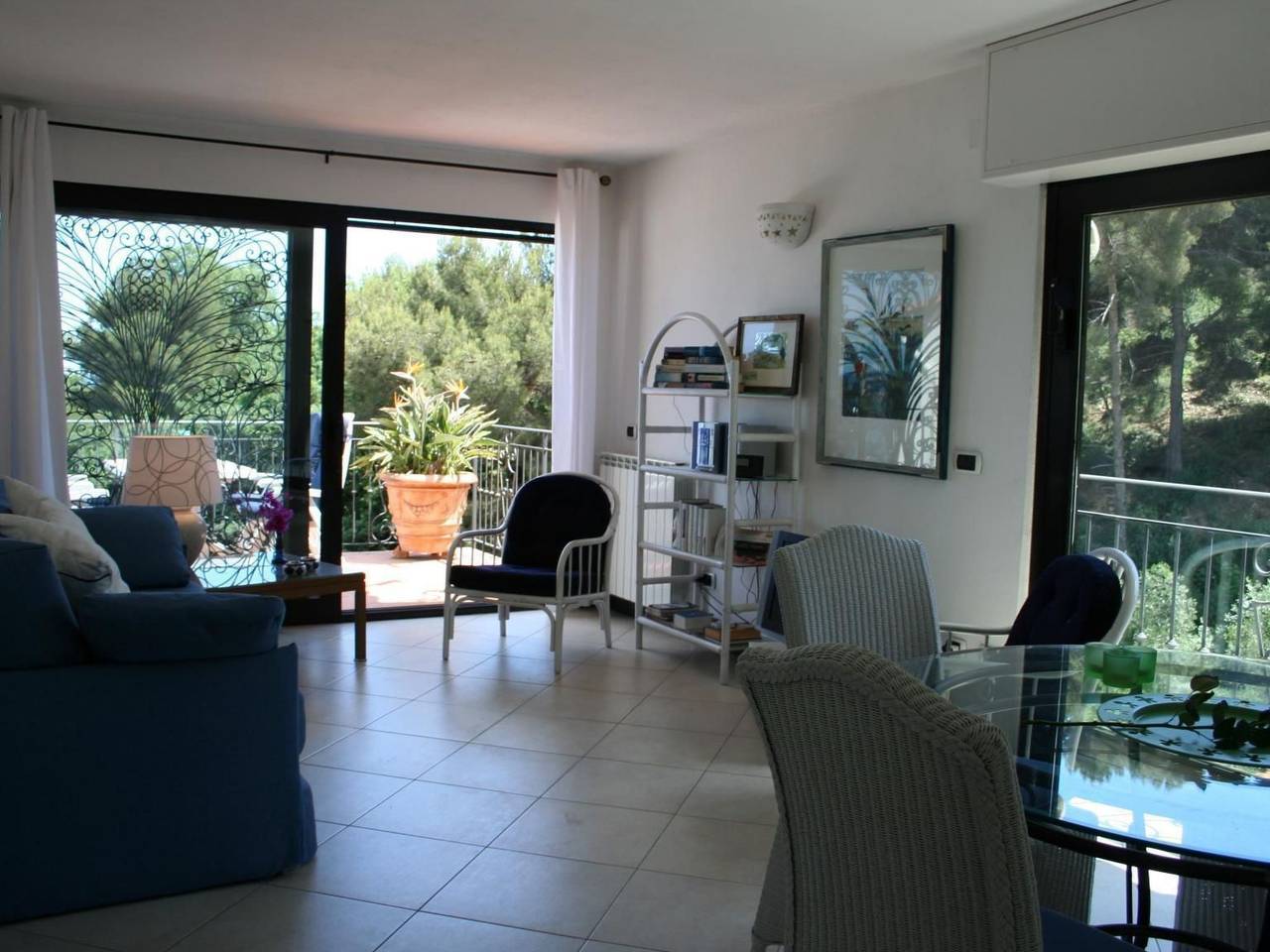 Apartamento entero, 'Casa Bald' mit Terrasse in Diano Marina, Diano Marina Municipio