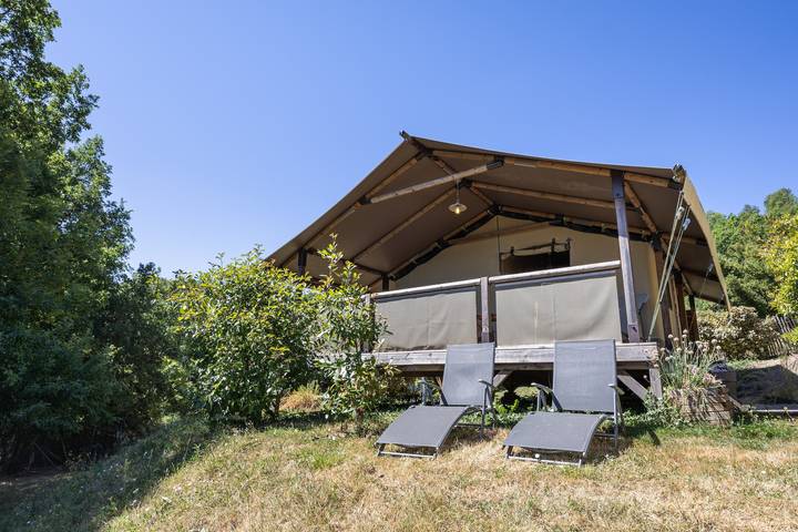 Camping voor 5 personen, met Balkon en Tuin in Aveyron