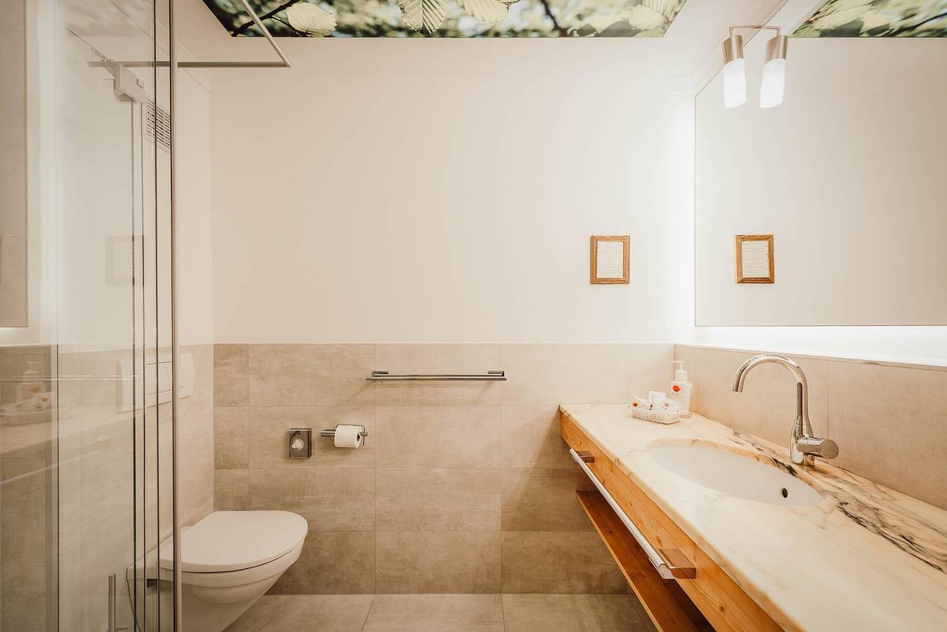 Cosy Doppelzimmer Steinkogel Frühstück ab 7 Nä in Stubaier Alpen, Neder