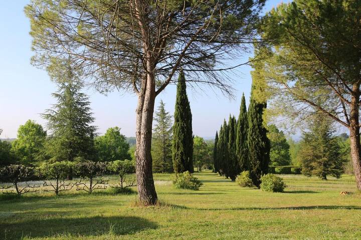 Gîte pour 3 personnes, avec jardin et piscine, adapté aux familles à Allemans - 4