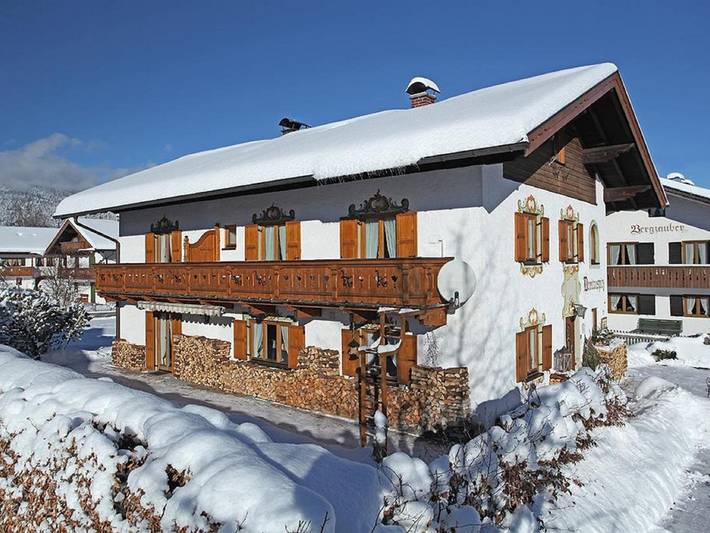 Ferienwohnung für 2 Personen, mit Balkon und Garten, kinderfreundlich in Krün - 3