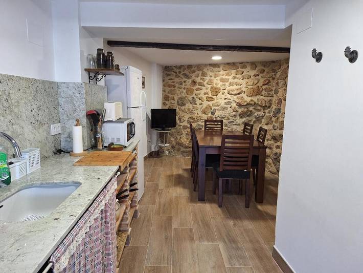 Apartamento para 9 personas, con Balcón además de Terraza y Vistas en Montanejos