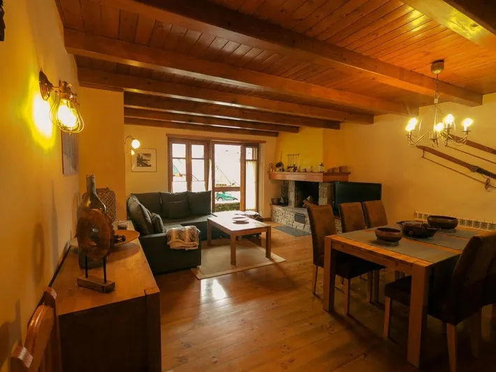 Ferienwohnung für 7 Personen, mit Ausblick und Garten - 1
