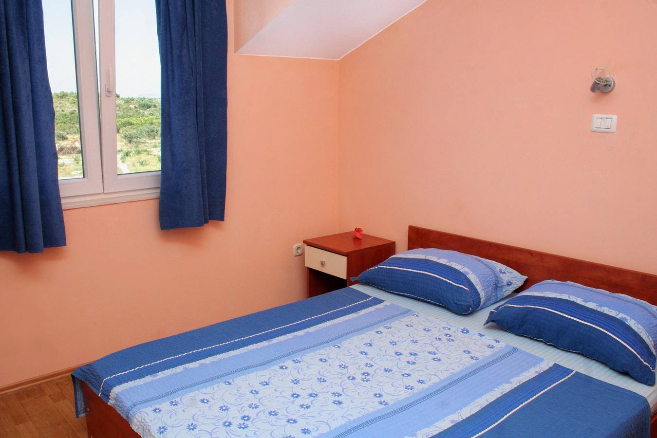 Ganze Wohnung, 2-Zimmer-Ferienwohnung mit Balkon Vodice A-4214-a in Vodice, Šibenik-Knin