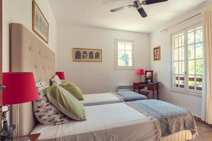 Villa pour 10 personnes, avec piscine ainsi que terrasse et jardin à La Garde-Freinet - 3