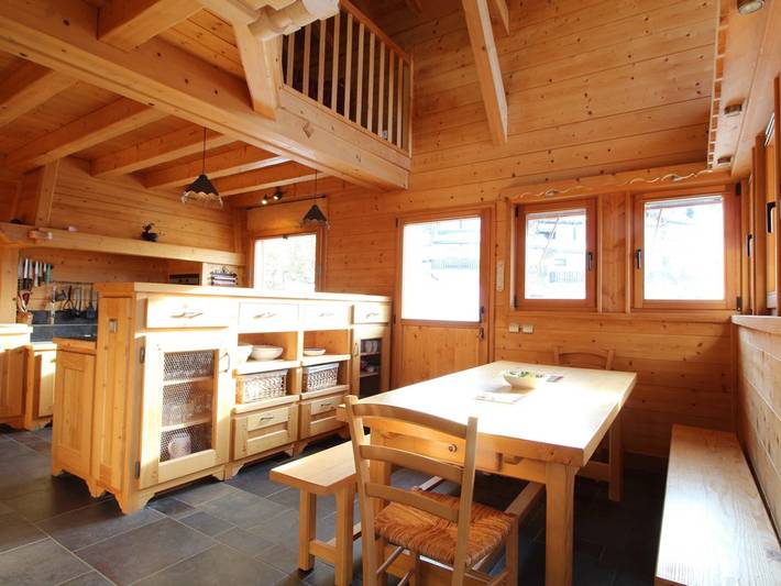 Gîte pour 12 personnes, avec balcon dans Les Carroz - 3