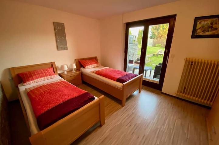 Ganze Wohnung, Gemütliche und moderne Ferienwohnung in Sankt Wendel, Saar-Nahe-Bergland