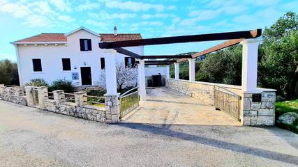 Finca für 4 Personen in Okrug Donji, Dalmatien, Bild 2