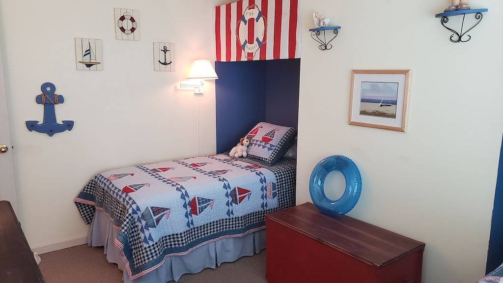 \"Runaway Flip Flops\" Tybee Island in Tybee Island, Chatham County