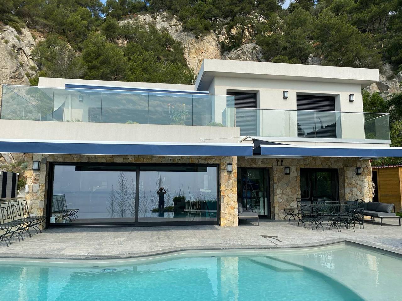 Maison Bleu in Villefranche-sur-Mer, Côte méditerranéenne (France)