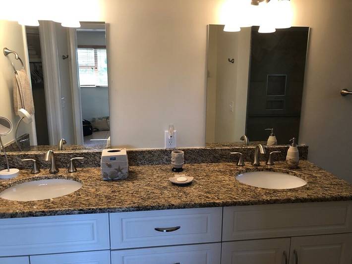 Vacation home for 7 people, with hot tub and yard in Naples (FL)