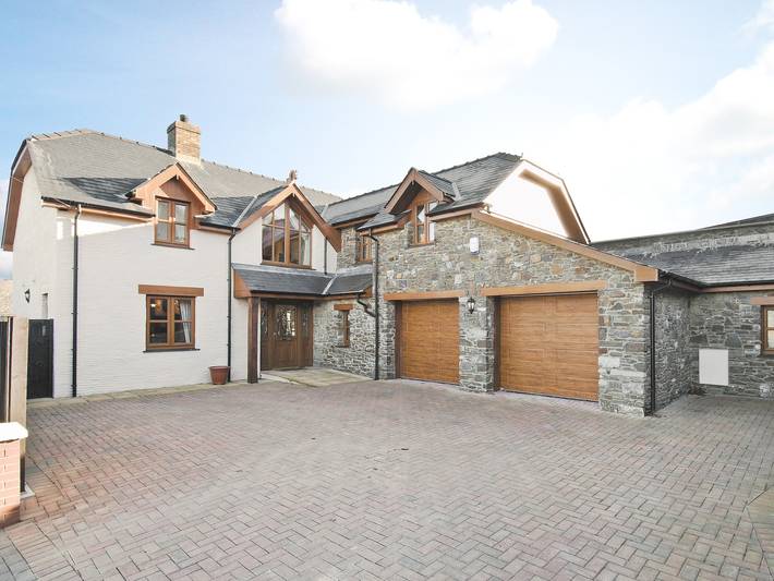 Cottage for 12 people, with garden in Aberaeron