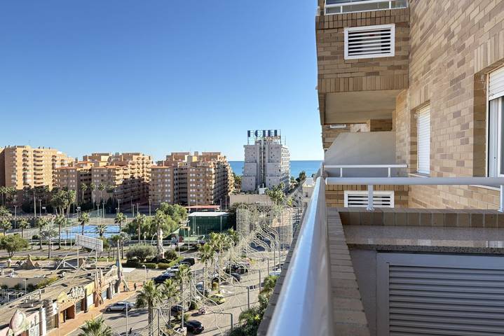 Appartement entier, Acv - Aguamarina-2ª Línea Planta 8 Norte-2 in Marina d'Or, Oropesa del Mar