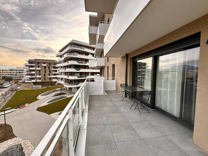 Gîte pour 4 personnes, avec vue et terrasse, animaux acceptés à Pringy - 4