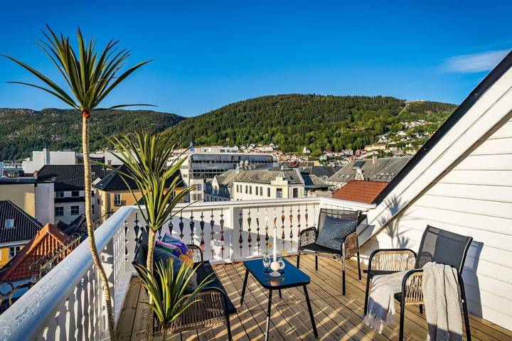 Villa voor 9 personen, met uitzicht en terras in Bergen