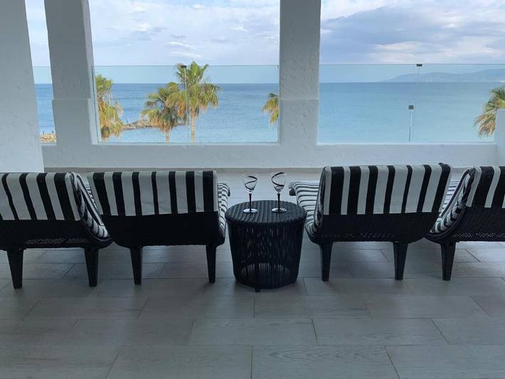 Apartamento de vacaciones para 8 personas, con balcón y jacuzzi - 1