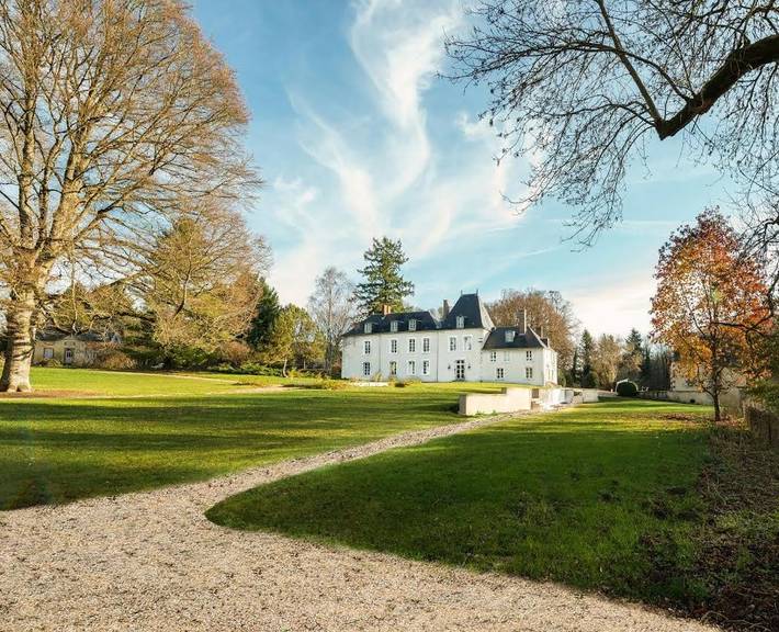 Cottage pour 14 personnes, avec jardin et terrasse à Ivoy-le-Pré