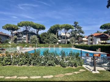 Gîte pour 4 personnes, avec balcon et piscine, animaux acceptés à Riccione