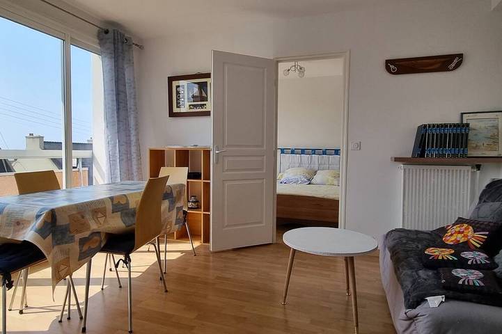 Gîte pour 4 personnes, avec balcon dans Plage Sables Blancs
