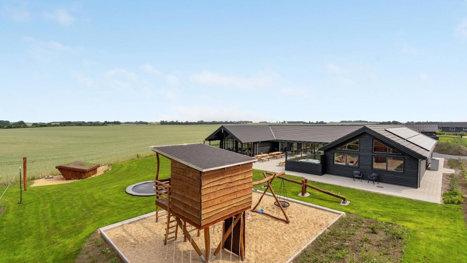 Luxusferienhaus mit Pool Nr. 546 bei Hostrup Strand in Limfjord in Westjütland
