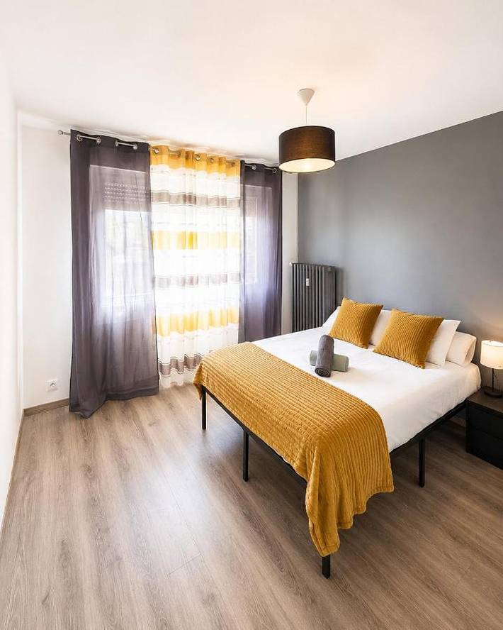 Gîte pour 6 personnes, avec balcon à Ambilly - 4