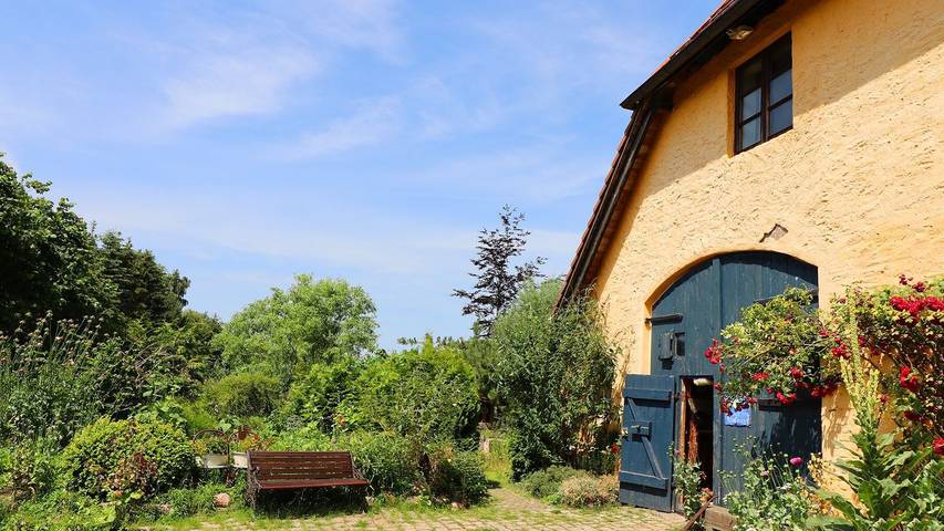 Ferienwohnung für 14 Personen, mit Garten und Sauna in Neu Bartelshagen