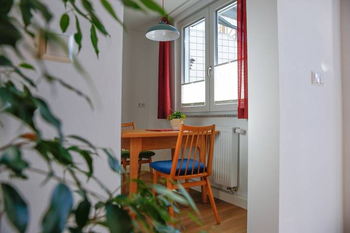 Hel lejlighed, Apartment 'Gome' with Balcony and Wi-Fi in Meßkirch, Region Bodensee-Oberschwaben