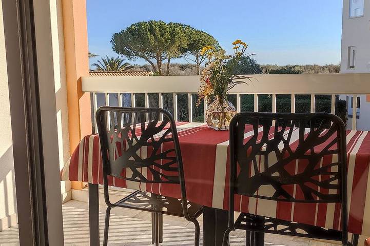 Ferienwohnung für 4 Personen, mit Pool und Balkon - 1