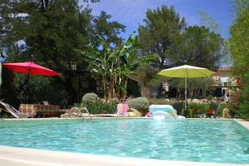 Location de vacances pour 7 personnes, avec jardin et terrasse à Murviel-lès-Béziers