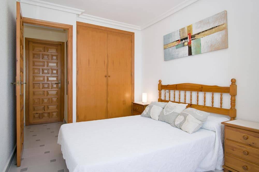 Apartamento entero, 012 Amazing Sea Views & Beach in Torrevieja, Costa Blanca