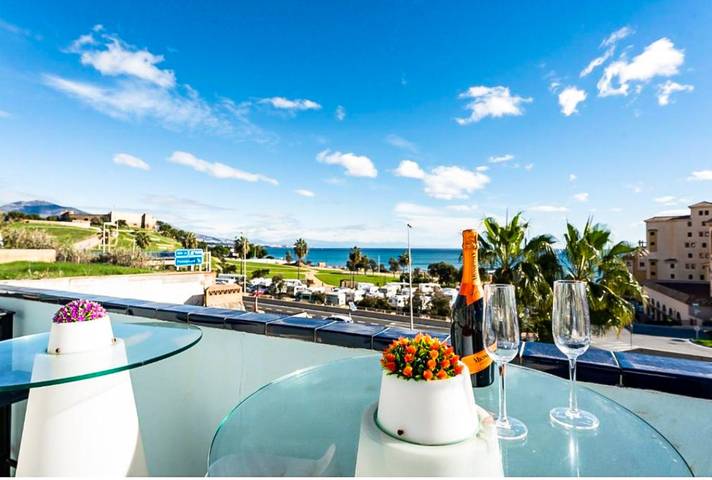 Apartamento para 4 personas, con terraza y piscina en Myramar