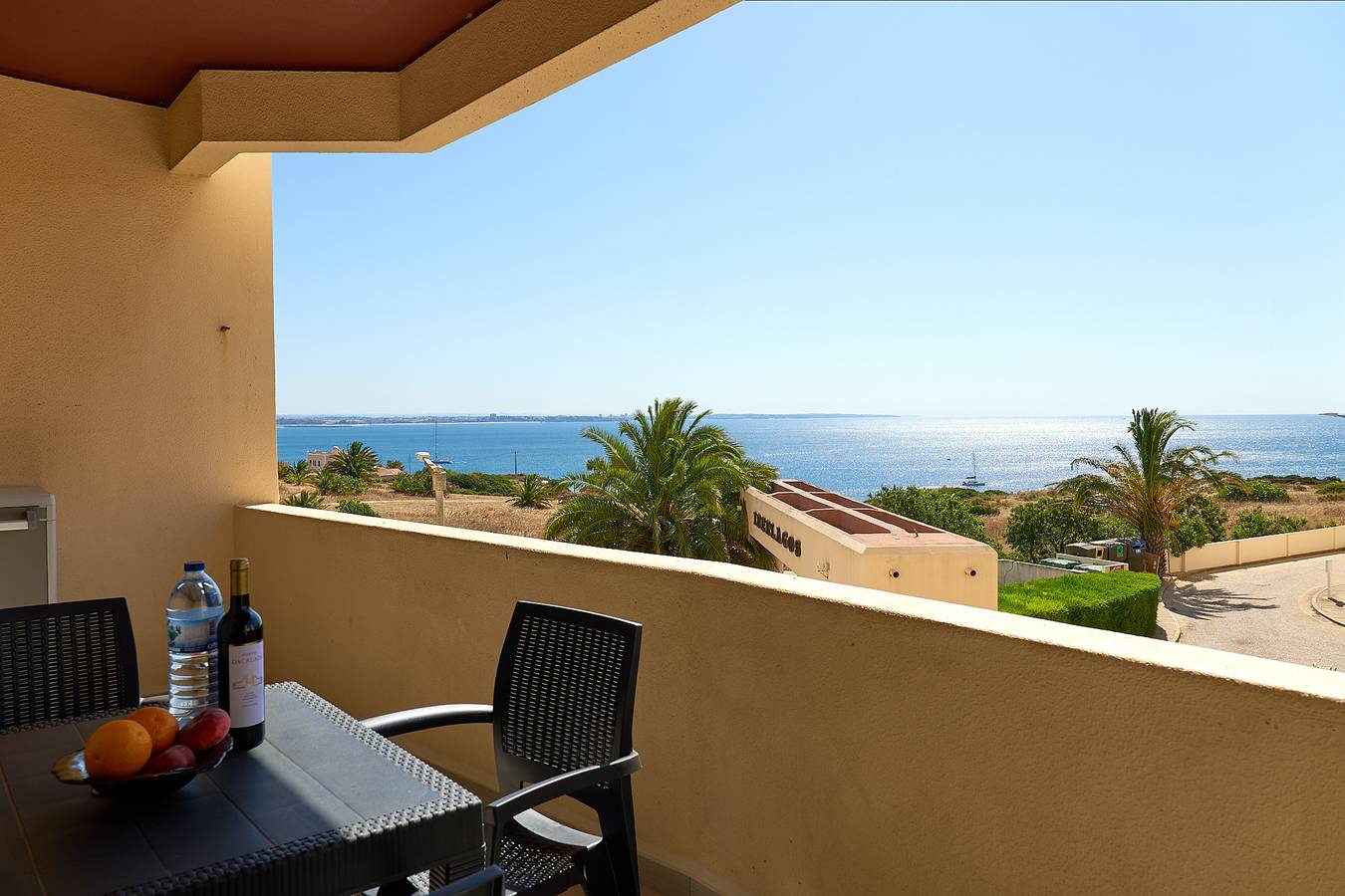 Entire apartment, Casa Leste, sea view, Iberlagos Resort, Dona Ana in Santa Maria, Lagos