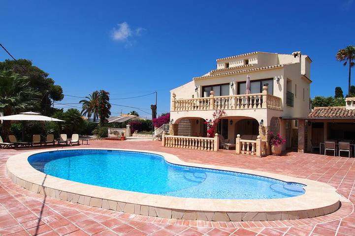 Villa per 13 persone, con balcone e giardino - 1