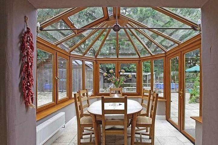 Holiday rental for 12 people, with garden and terrace in Somerset