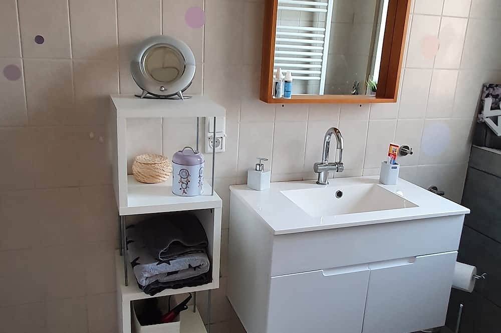 Ganze Wohnung, Small apartment with terrace for 2 Person in Heede, Emsland