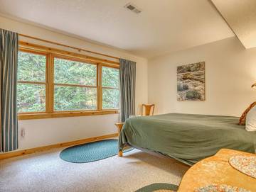 Cottage for 8 Guests in Mount Hood, Oregon, Picture 4