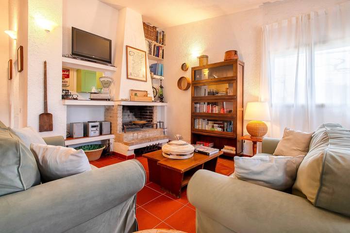 Casa di campagna 'La Villa Del Relax' con vista sulle dolci colline, terrazza e Wi-Fi in Sennori, Provincia di Sassari