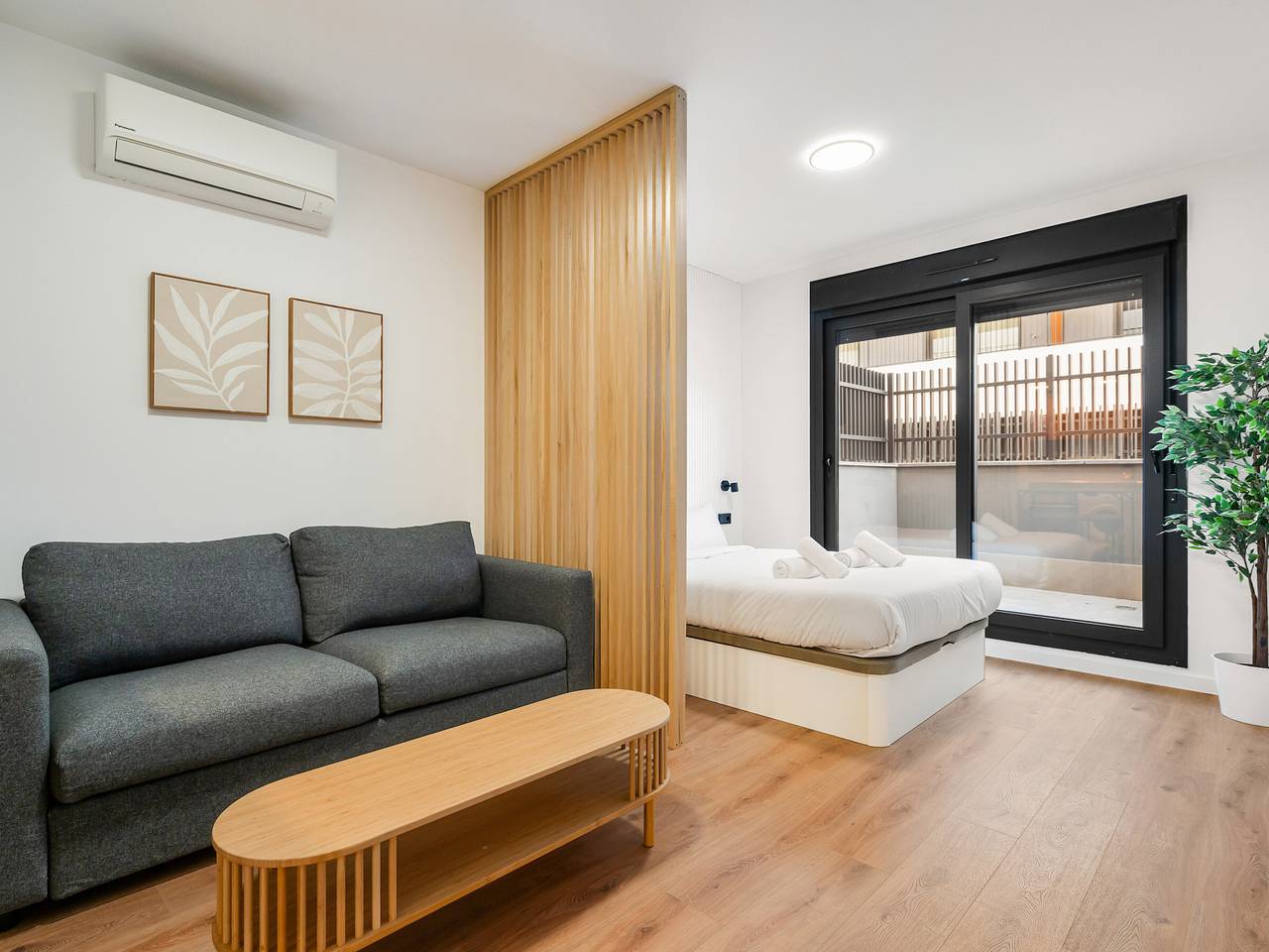 Ganze Wohnung, Modernes Studio mit Pools in San Sebastián in San Sebastián de los Reyes, Madrid Province