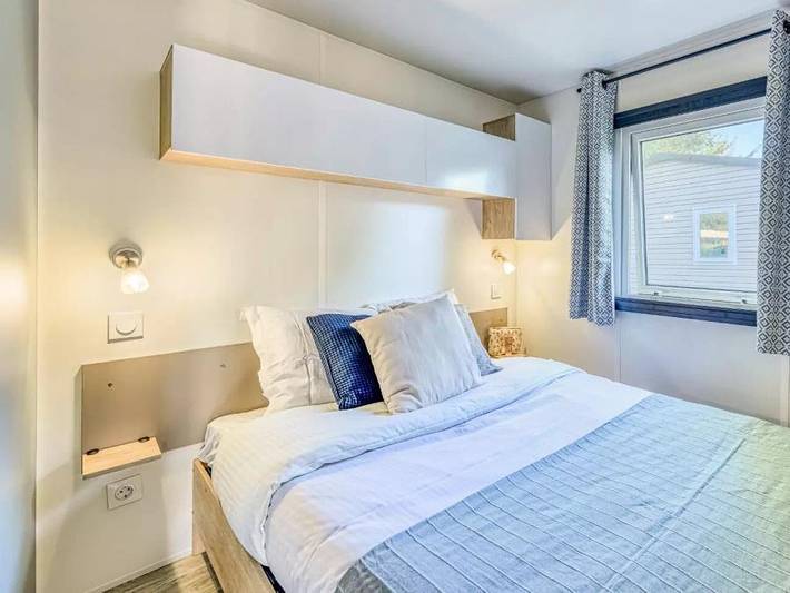 Camping pour 6 personnes, avec bassin pour enfant à Parentis-en-Born - 4