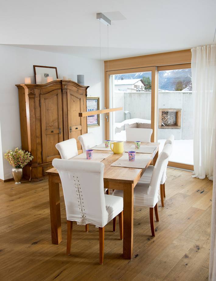 Ganze Wohnung, Familien-Oase mit Garten & Kamin in Lantsch/Lenz, Plessur Alpen