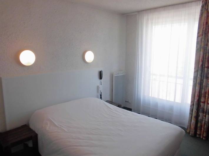 Hôtel pour 2 personnes dans Gare De Challans - 4