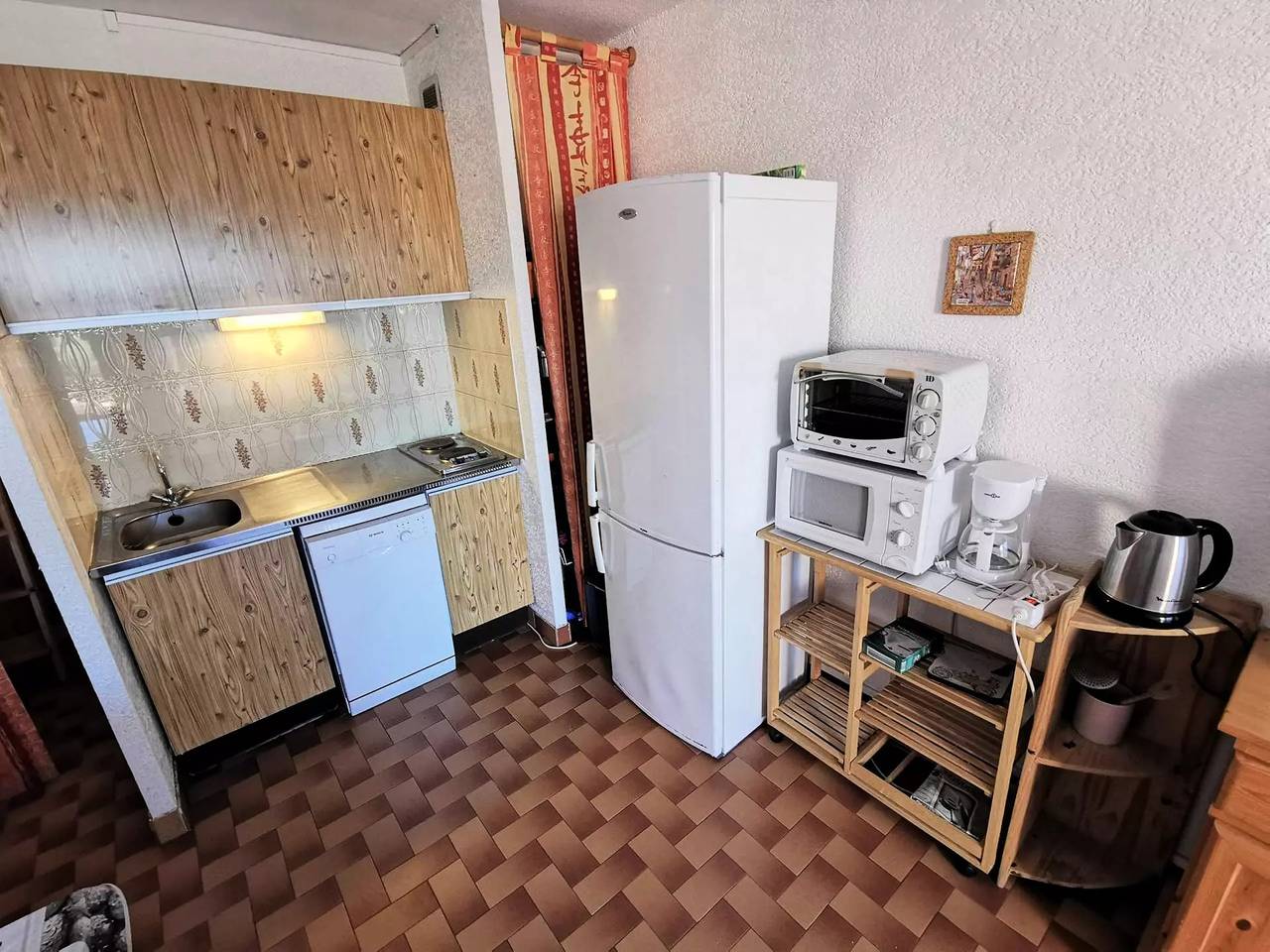 Entire apartment, Large studio with night corner and ground floor terrace for 4 people in Port Leucate. Ref: 1Mm2_233 in Port Leucate, Leucate